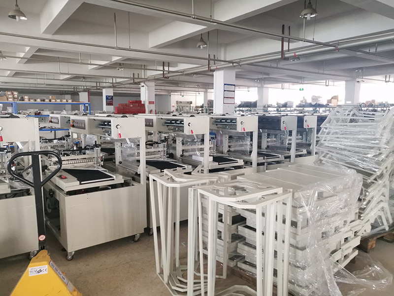 Sealing and cutting machine warehouse